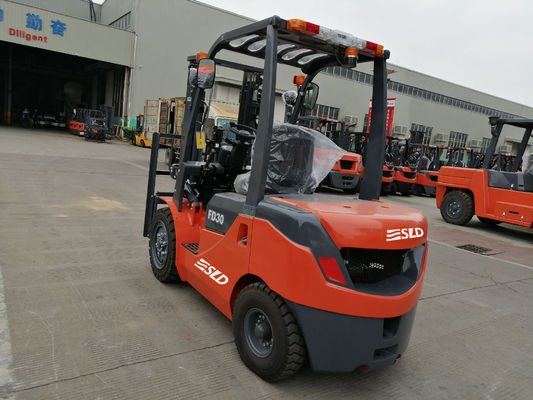 साइड शिफ्ट के साथ 3m FD30 3000kg डीजल 3 टन फोर्कलिफ्ट ट्रक