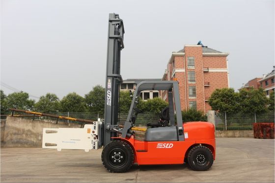 ISUZU इंजन FD40 8k 4t डीजल फोर्कलिफ्ट ट्रक बेल क्लैंप के साथ
