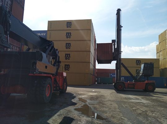लॉजिस्टिक यार्ड 9000kgs 9t फोर्कलिफ्ट खाली कंटेनर हैंडलर
