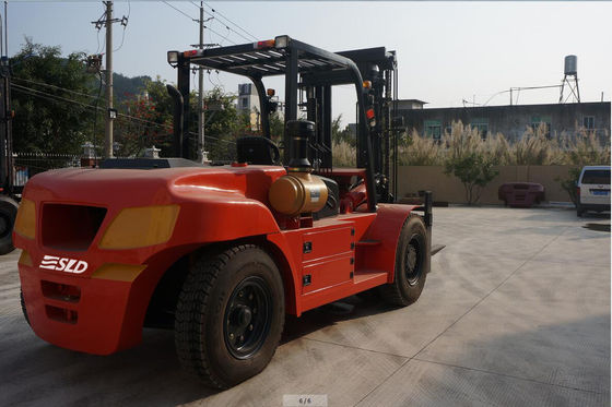 Yuchai इंजन 3000 मिमी मस्तूल FD120 12 टन 2.6k डीजल फोर्कलिफ्ट लिफ्टर