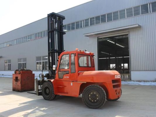10 टन रेटेड लोड ISUZU इंजन डीजल फोर्कलिफ्ट 600 मिमी लोड केंद्र