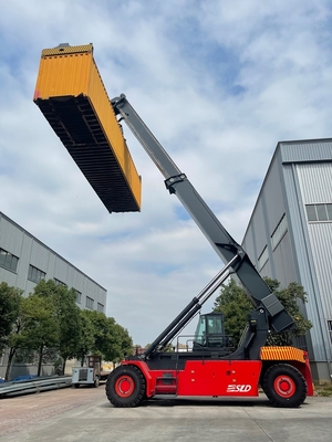 CUMMINS QSM11-330 इंजन के साथ 45000kg कंटेनर रीच स्टेकर