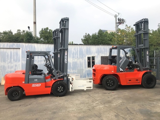 गोदाम के लिए ISUZU इंजन 4000kg लोड औद्योगिक फोर्कलिफ्ट ट्रक